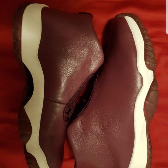 Jordan womens future bordeux. - Picture 1 of 4